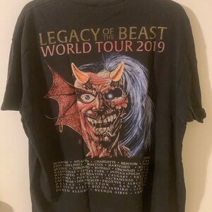 Men’s Iron Maiden concert rock t-shirt 2019 Legacy of the Beast tour XL